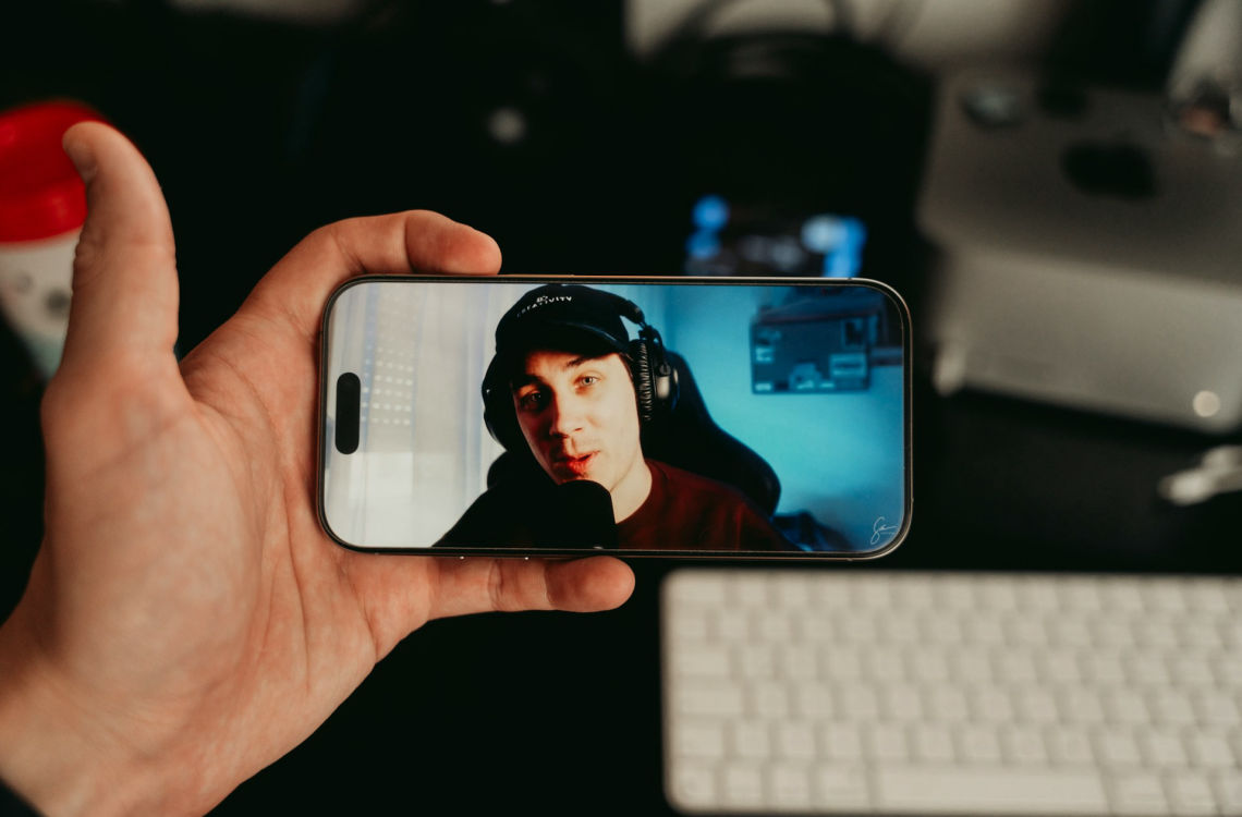 Masz tego iPhone’a lub iPada? Nie pooglądasz już filmów na YouTube.