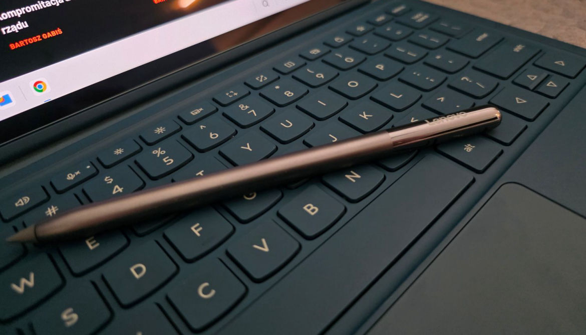 Lenovo Yoga Tab Plus: czy tablet z Androidem może być "do pracy"?