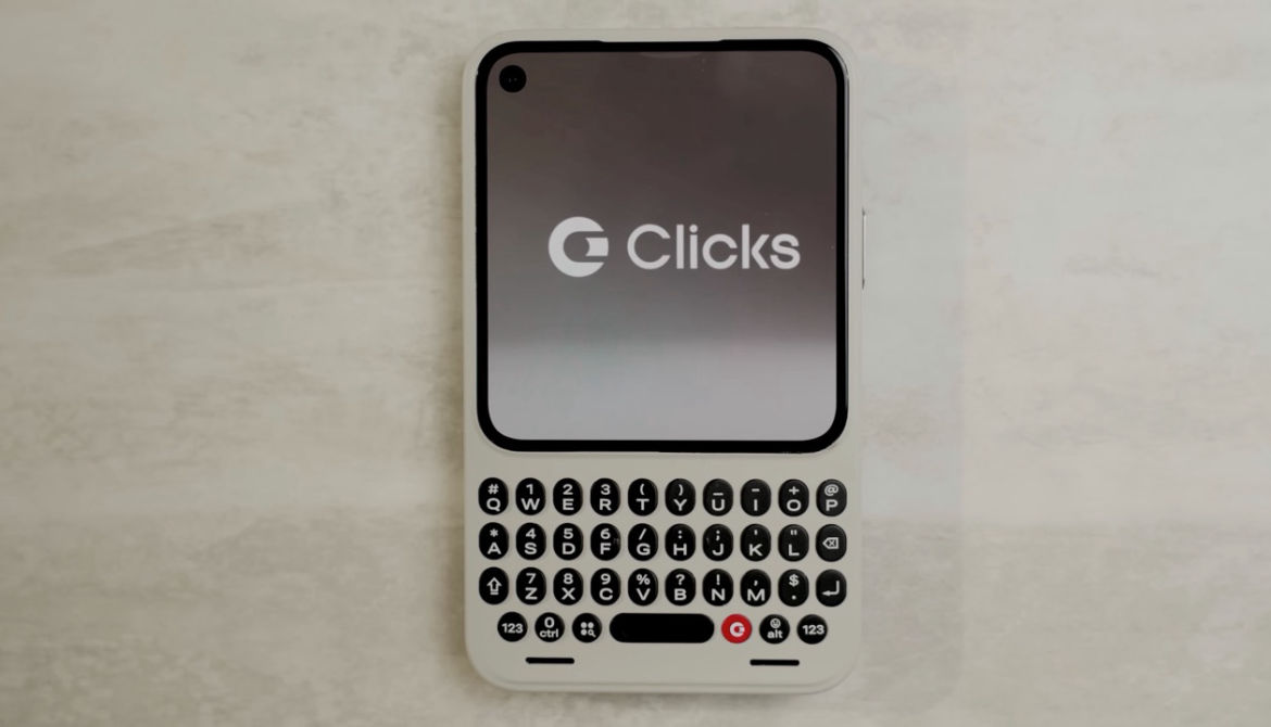 Tęsknisz za telefonami z klawiaturą? Zakochasz się w Clicks Communicator