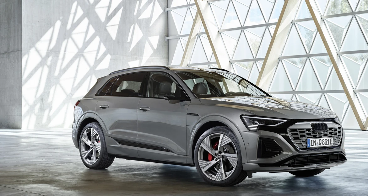 Audi Q8 50 e-tron quattro