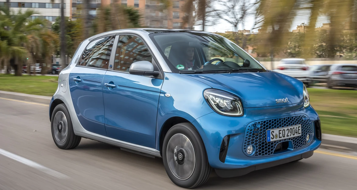 smart EQ forfour