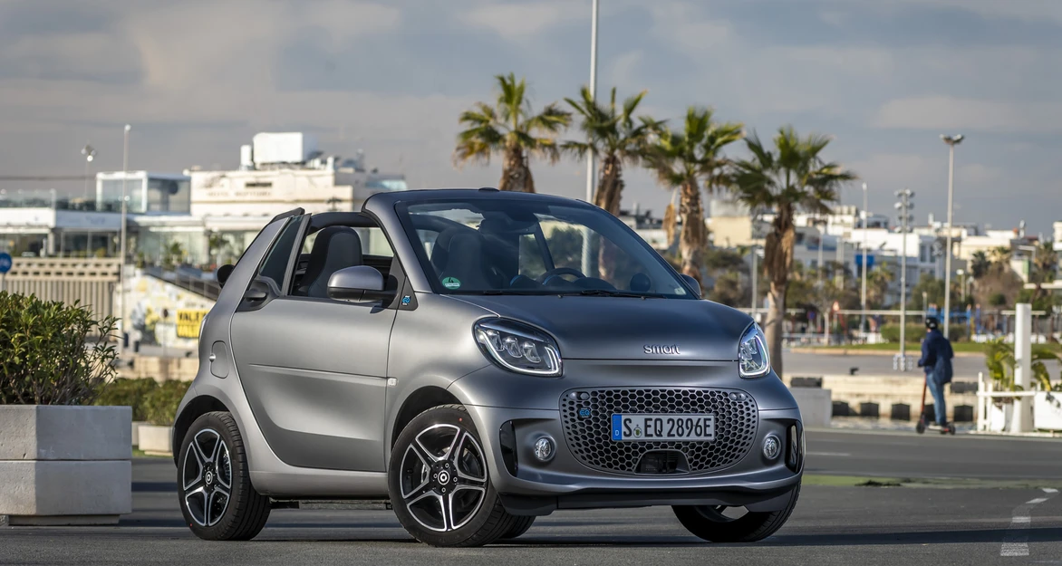 smart EQ fortwo cabrio