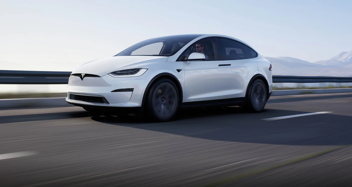 Tesla Model X Plaid