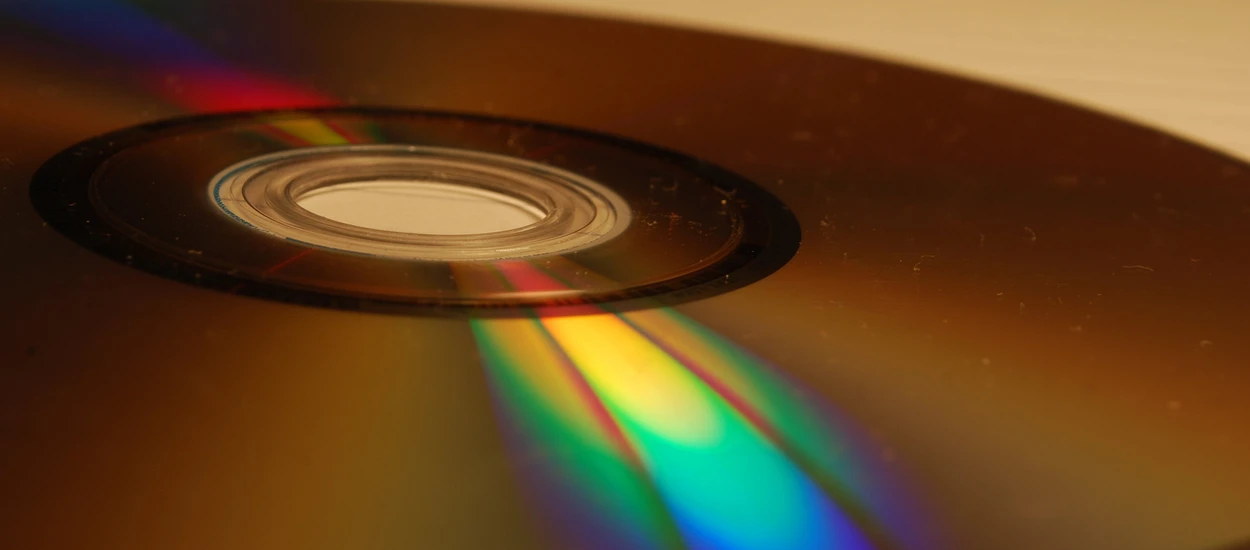 Napędy optyczne czeka druga młodość? Sony i Panasonic prezentują Archival Disc