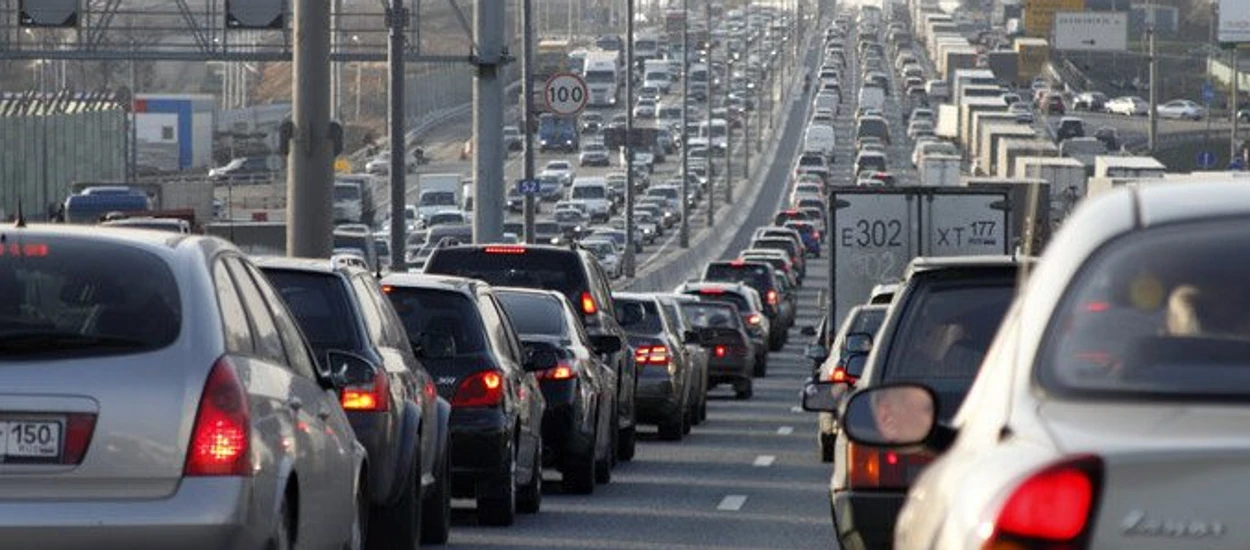 Korek na autostradzie, czyli o pobieraniu opłat za przejazd słów kilka