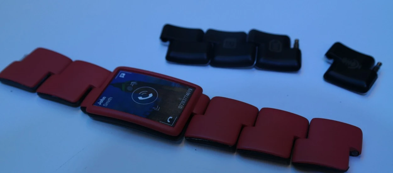 [CES2015] Tak wygląda modularny smartwatch z Tizenem współpracujący z iOS, Androidem i Windowsem