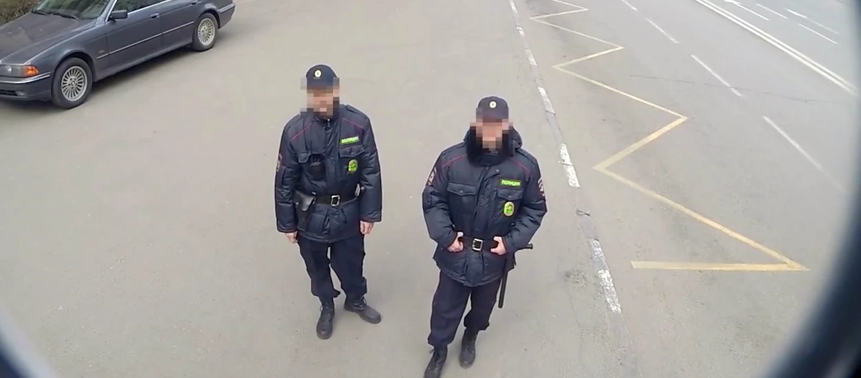 Jak reklama może wykiwać policjantów