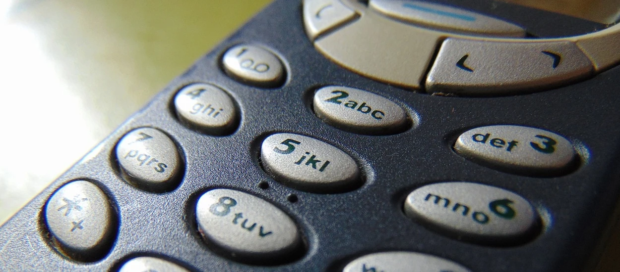 Uwierzycie? Najbardziej kultowy telefon komórkowy skończył 16 lat