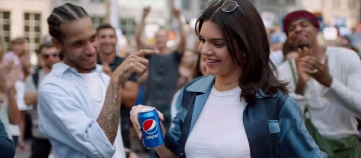 Internauci zniszczyli nową reklamę Pepsi [od Natalii]