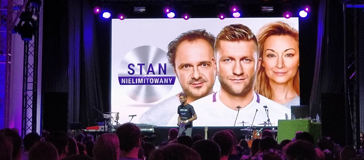 Play z nową ofertą Stan nielimitowany - Showmax i Tidal w cenie abonamentu