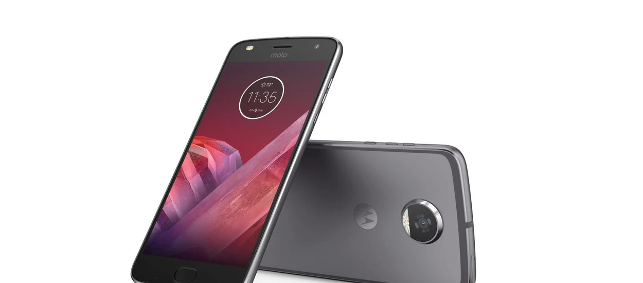 Świetny ruch! Moto Z2 Play oraz świeżutkie moduły zaprezentowane