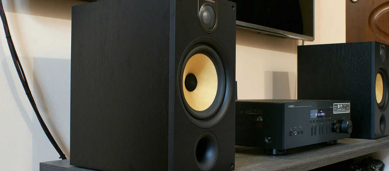 Recenzja atrakcyjnego cenowo zestawu: Yamaha R-N303D i Bowers & Wilkins 685 S2