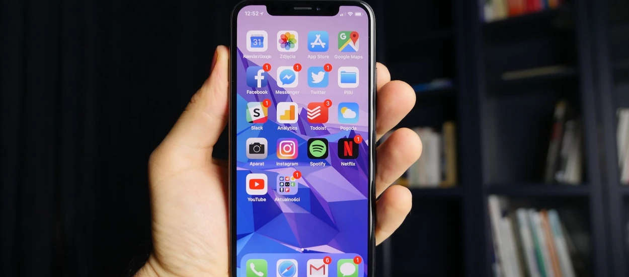 iPhone X - recenzja najdroższego i najlepszego telefonu Apple