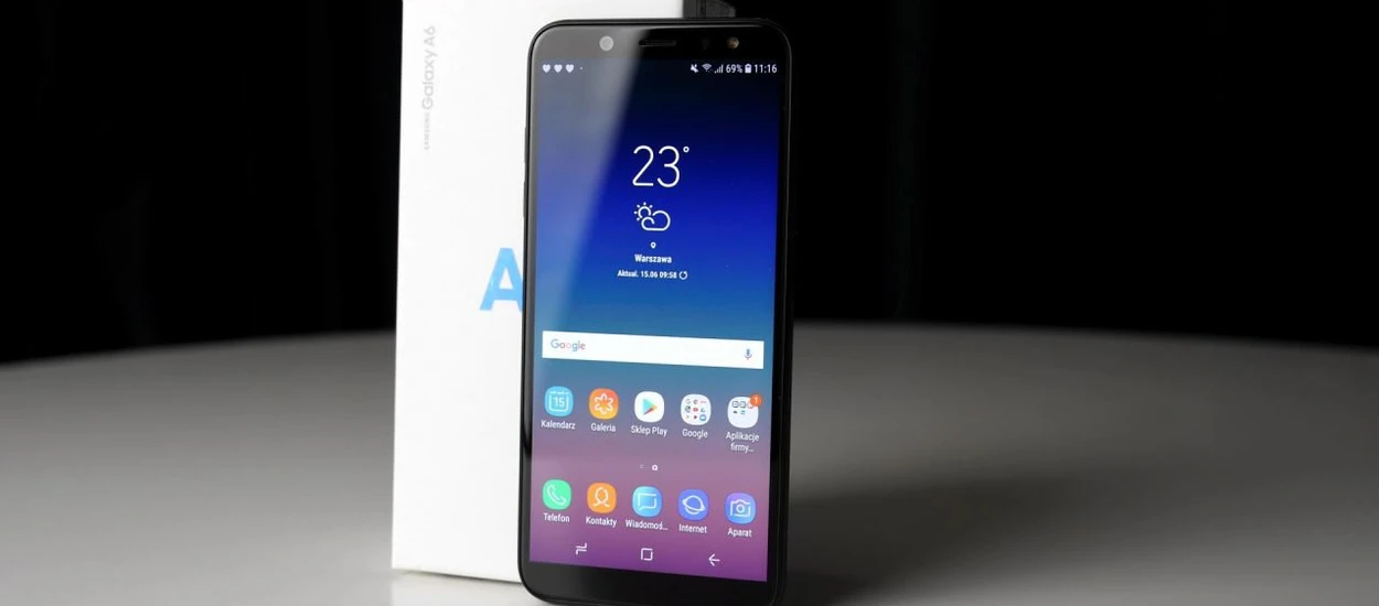 Samsung Galaxy A6 2018 - recenzja. Jak poradził sobie nowy średniak Samsunga?