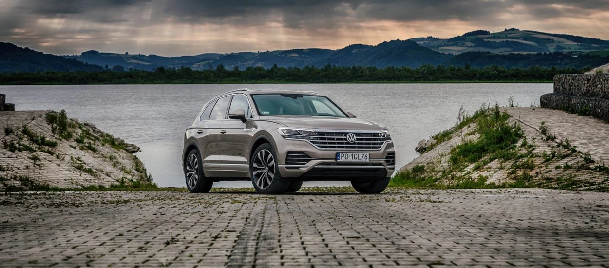 Nowy Volkswagen Touareg 3.0 V6 TDI: wjeżdża na nieznany sobie grunt. Test i jazda próbna.