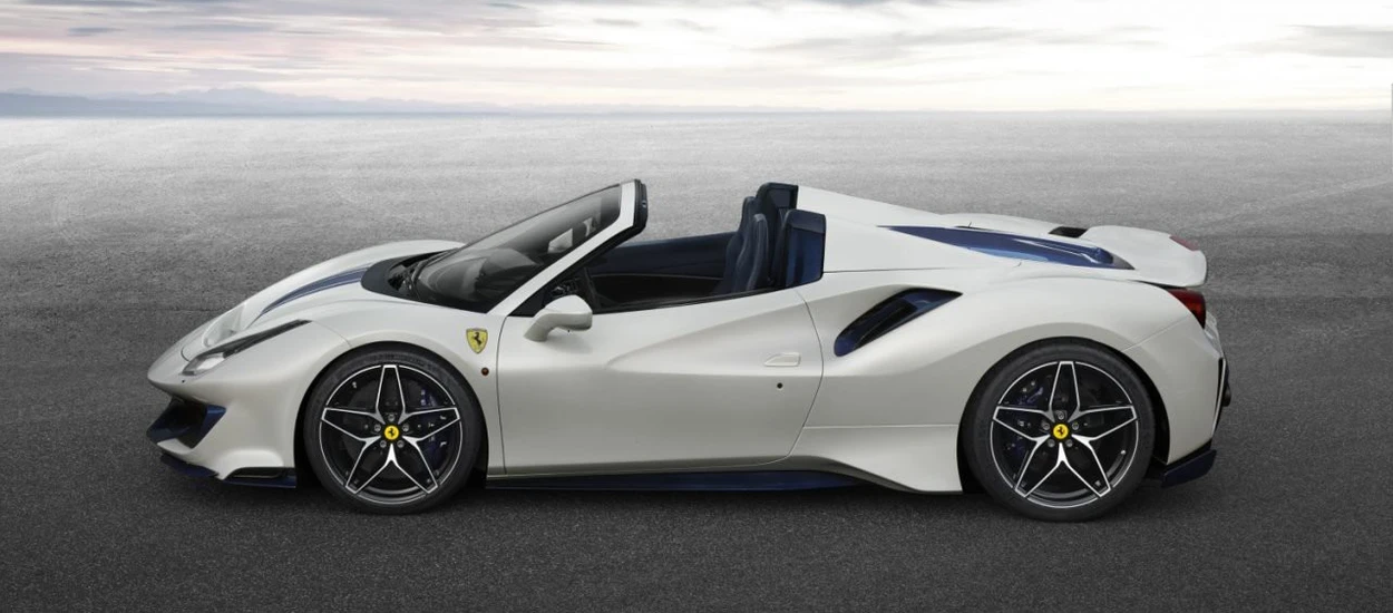 Oto Ferrari 488 Pista Spider: poczuć wiatr we włosach