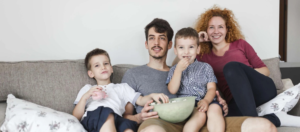 Ponadczasowe filmy familijne, które z przyjemnością obejrzycie w rodzinnym gronie!