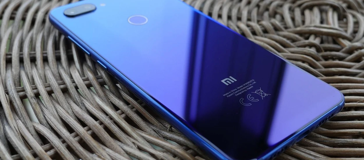 Xiaomi Mi 8 Lite w ofercie Play - sprawdzamy czy opłata na start ma znaczenie