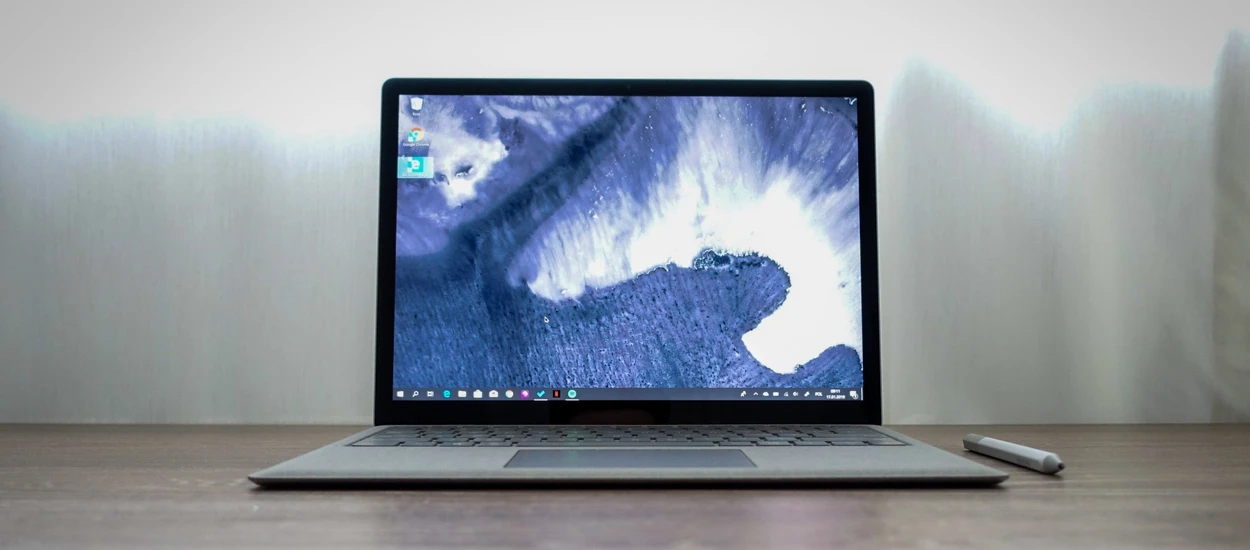 Ekran w tym laptopie to mistrzostwo. Niech inni biorą przykład. Surface Laptop 2 - recenzja