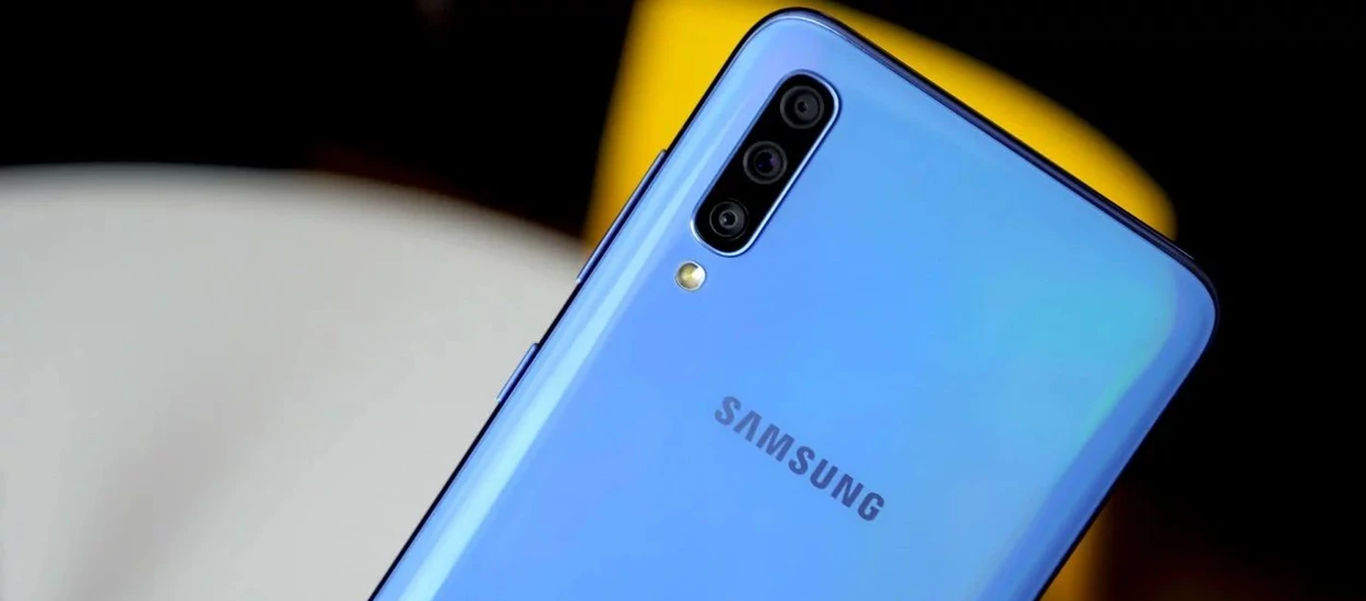 Samsung Galaxy A70 w ofercie naszych operatorów. Sprawdzamy, gdzie kupicie go najtaniej