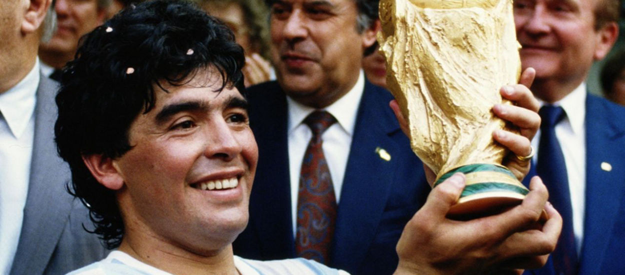 Jeden z najlepszych piłkarzy na świecie w dokumencie od HBO. Zwiastun filmu o Diego Maradonie