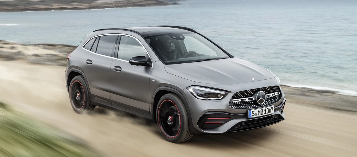 Nowy Mercedes GLA debiutuje w internecie, zyskał sporo miejsca w środku