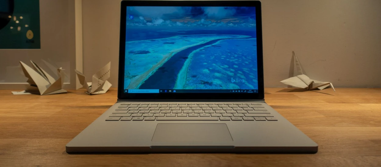 Gdyby Surface Book to miał, kupiłbym go zamiast ThinkPada (i Macbooka!). Niesamowity patent