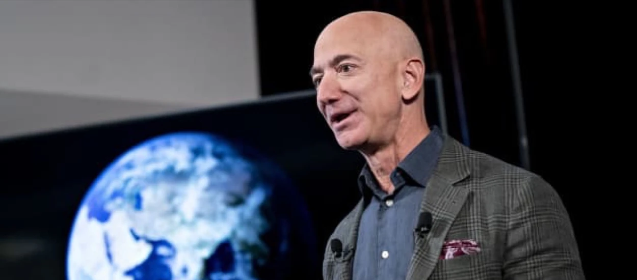 Bezos szczuje SpaceX prawnikami, Musk nabija się z niego na Twitterze