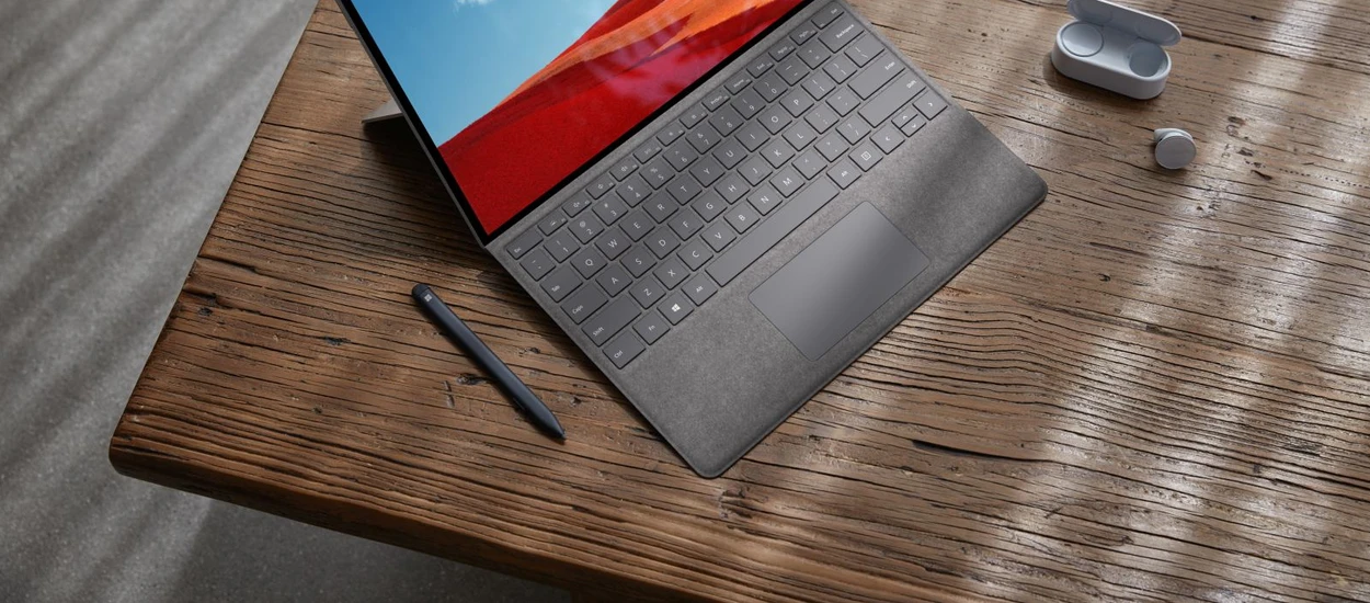 Microsoft wytacza działa przeciwko Apple - oto nowiutki Surface Pro X z ARM-em