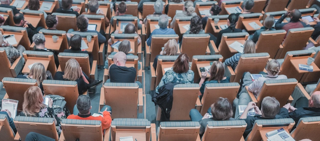 To jak to jest z nauką zdalną na uczelniach? Studenci ją chyba polubili