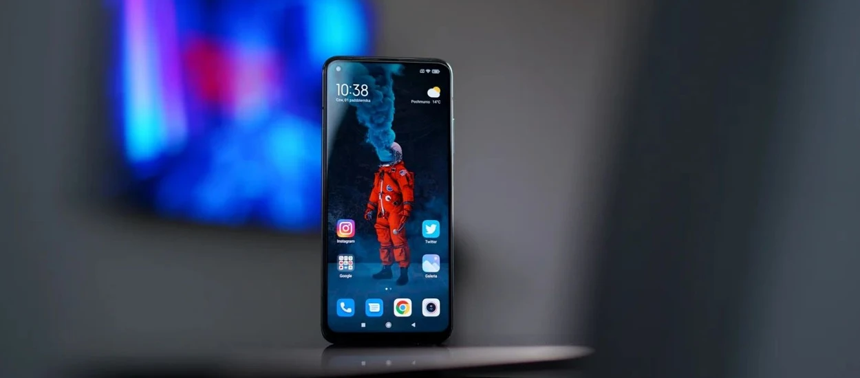 Xiaomi Mi 10T 5G i 10T Pro 5G z prezentami już tylko w Play. Sprawdzamy ceny