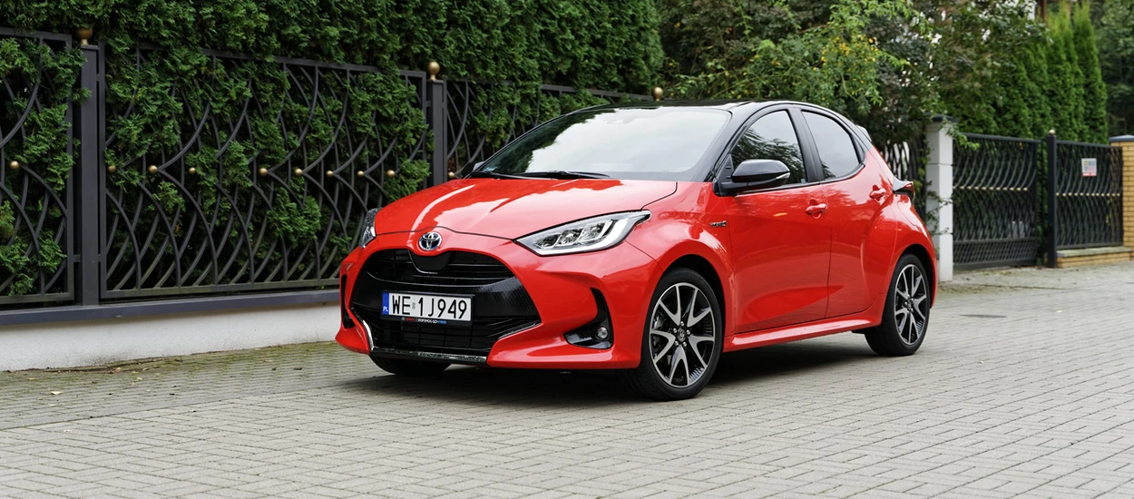 Toyota Yaris Hybrid: 3,2 l/100 km w mieście. Ekstremalnie oszczędna hybryda. Test