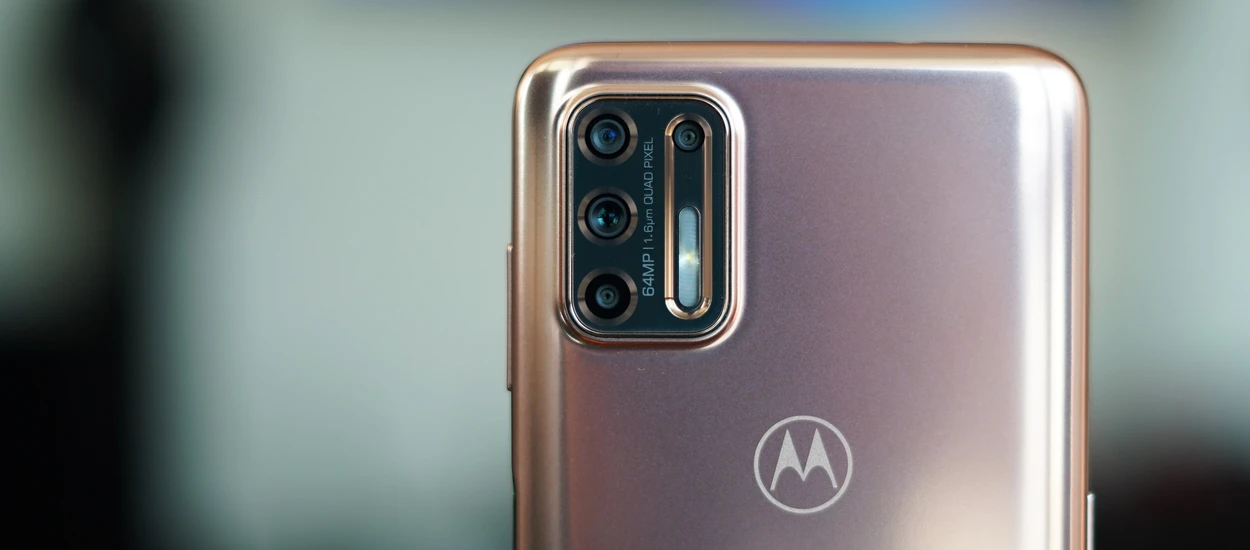 Motorola Moto G9 Plus - recenzja. Niedrogo i solidnie