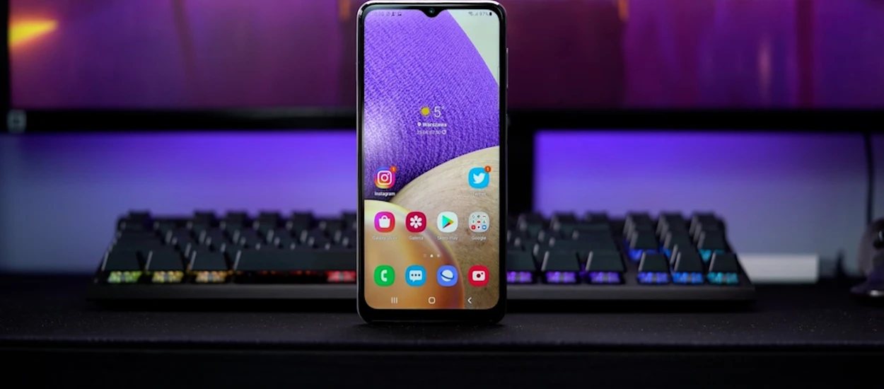 Obsługa 5G kosztem Super AMOLED-a. Test Samsunga Galaxy A32 5G