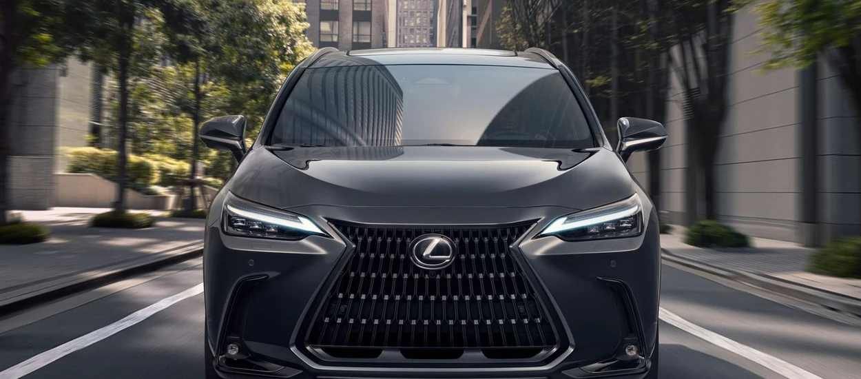 Idzie nowe - Lexus NX z napędem plug-in i nowym systemem inforozrywki