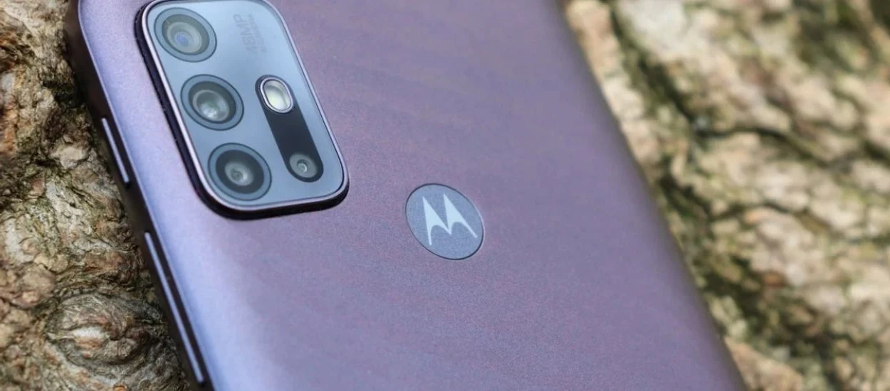 Motorola idzie za ciosem. Oto nowe średniaki