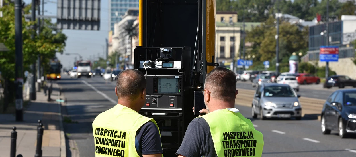 Fotoradary w Polsce w pół roku wystawiły 450 tys. mandatów