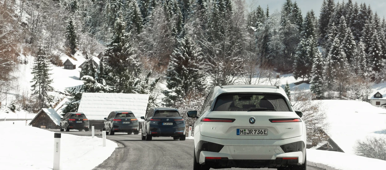 Napęd BMW eDrive 5. generacji w elektrycznych BMW iX xDrive40, iX3 oraz i4 M50 w górskich drogach (także ośnieżonych)