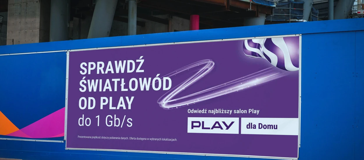 Z Internetu światłowodowego od Play skorzysta teraz więcej osób