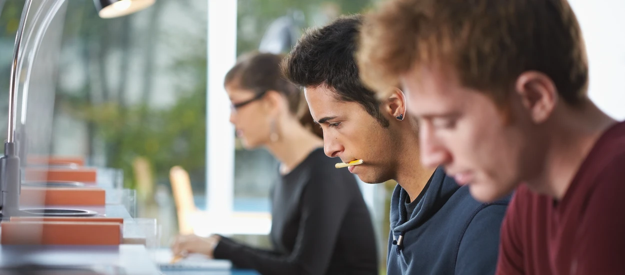 Co kupić na studia? Podpowiadamy, jakimi gadżetami powinni zainteresować się studenci