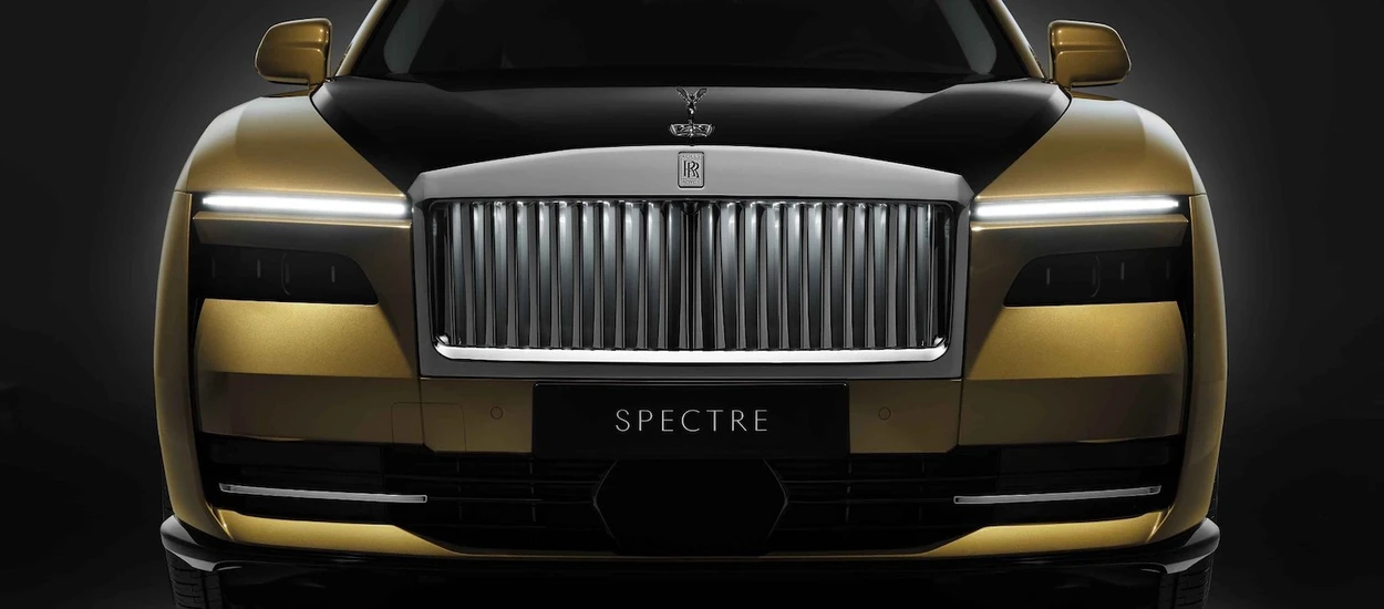 Rolls-Royce prezentuje swój pierwszy samochód elektryczny! Spectre imponuje osiągami i przeraża ceną