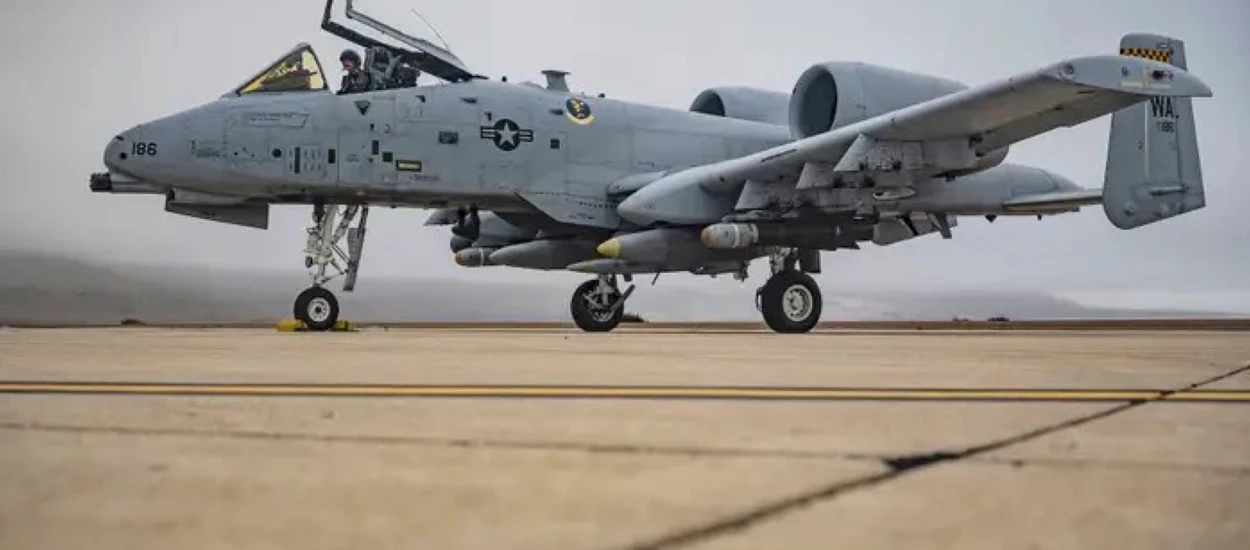 Guziec na wabia. USAF próbuje nauczyć A-10 Thunderbolt II nowej sztuczki