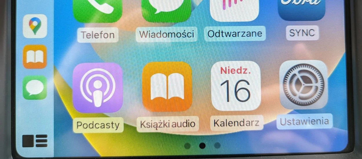 Android Auto vs Apple CarPlay - który system lepszy?