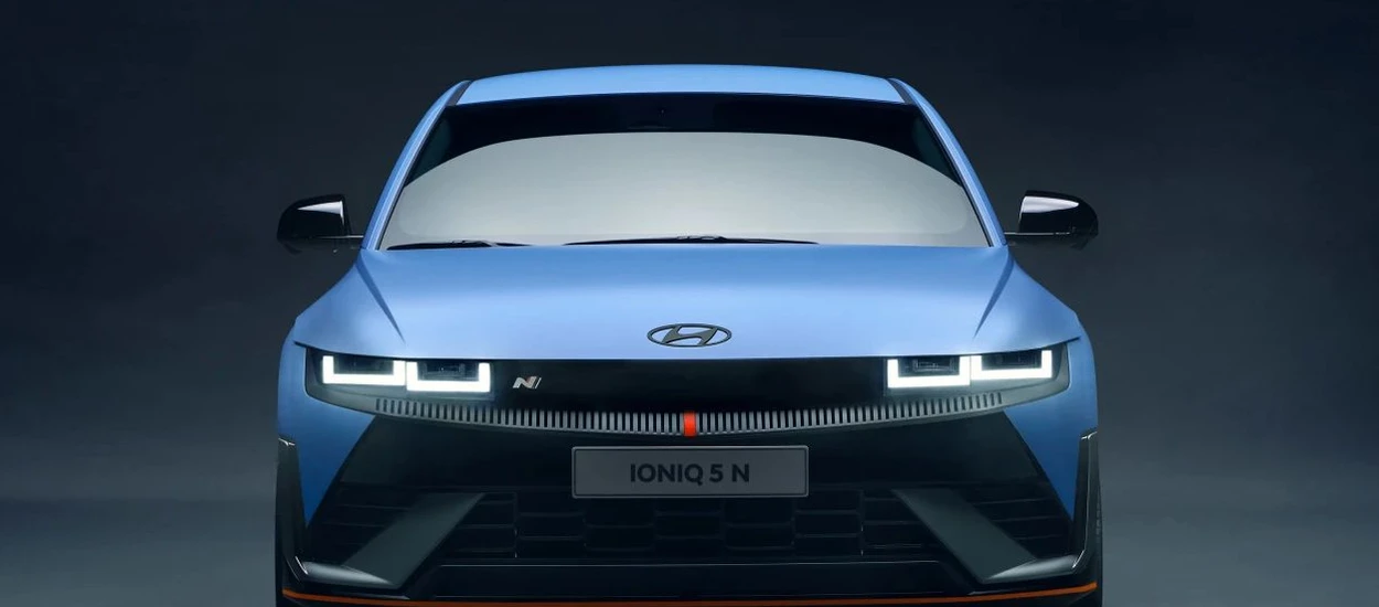 Hyundai Ioniq 5 N to elektryk, który naśladuje spalinowego hot-hatcha