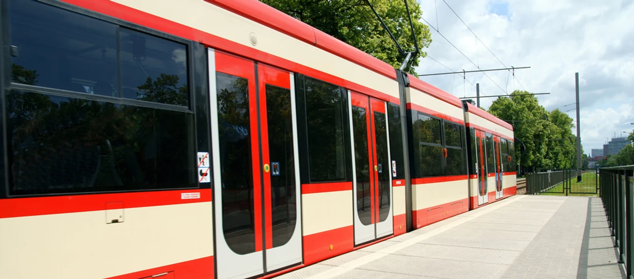 W którym mieście w Polsce najszybciej jeżdżą tramwaje?