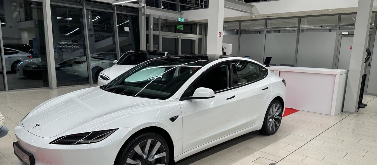 Tesla obniżyła zasięg prawie wszystkich swoich samochodów