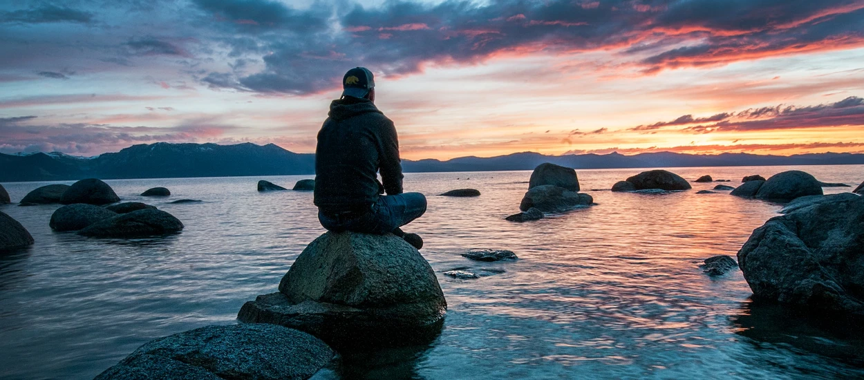 Oddychanie, medytacja i mindfulness: Najlepsze aplikacje do relaksu i wyciszenia