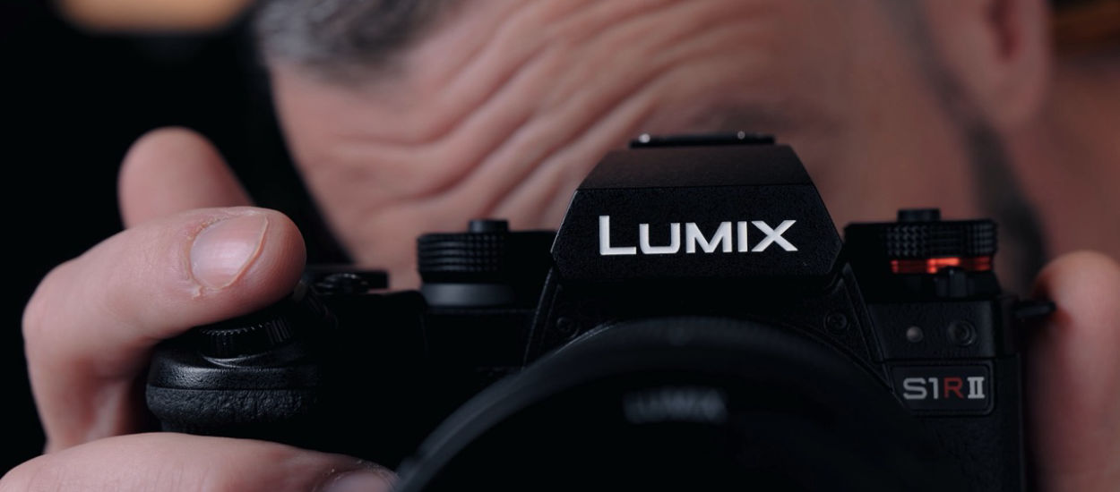 Oto nowy aparat Lumix. Ten sprzęt zachwyci nie tylko profesjonalistów - co oferuje?