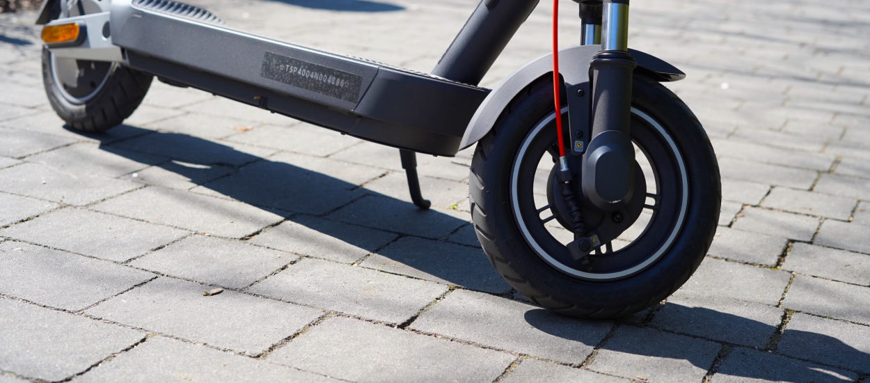 Xiaomi Electric Scooter 5 Pro, czyli styl, zasięg i komfort. Xiaomi udowadnia, że zna się na rzeczy