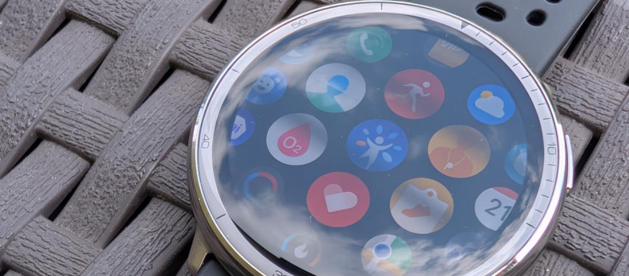 Za taką cenę ten smartwatch chyba nie ma konkurencji